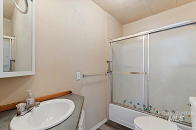 Spacious 3-Bedroom, 2-Bath Manufactured Home on Owned Land - No