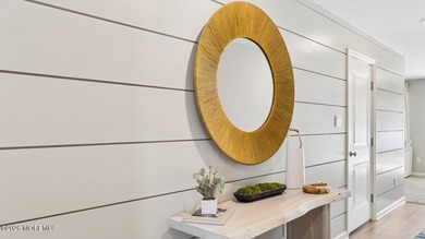 September Delivery! This brand-new home offers 1,925 square feet - photo 15