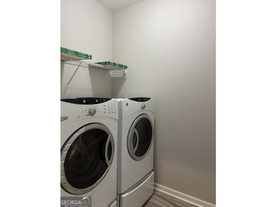 WOW! Fabulous home is ready for new buyer(s)! A true end unit! - photo 19