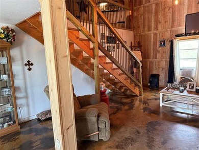 This is the BARNDOMINIUM you always wanted! Set perfectly on a 4 - photo 23
