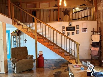 This is the BARNDOMINIUM you always wanted! Set perfectly on a 4 - photo 25