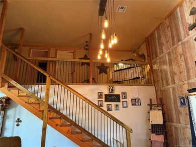 This is the BARNDOMINIUM you always wanted! Set perfectly on a 4 - photo 26