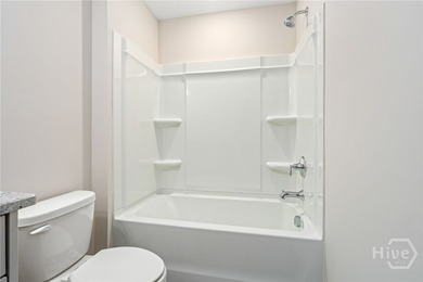 Elegant, like-new home in highly desirable Oconee County - photo 29