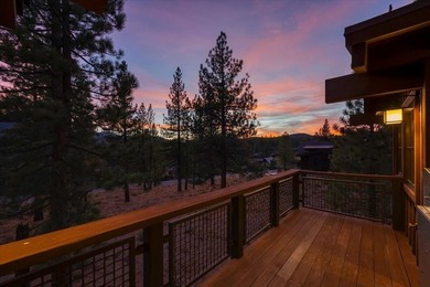 Iconic Mountain Retreat with World-Class Views! Perched on one - photo 10