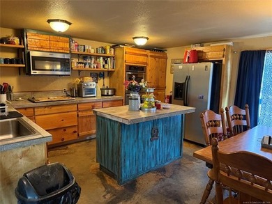 This is the BARNDOMINIUM you always wanted! Set perfectly on a 4 - photo 32