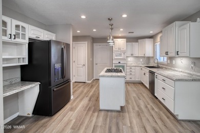 Experience the perfect blend of mountain serenity and central - photo 4