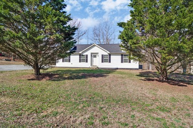 Watts Bar Lake Home For Sale in Spring City Tennessee