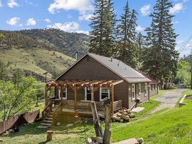 A rare and compelling income property opportunity along the - photo 2