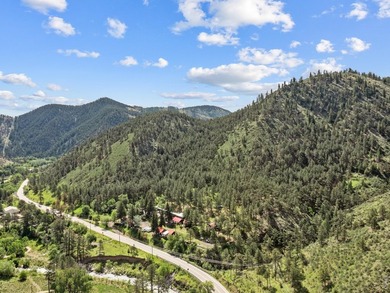 A rare and compelling income property opportunity along the - photo 7