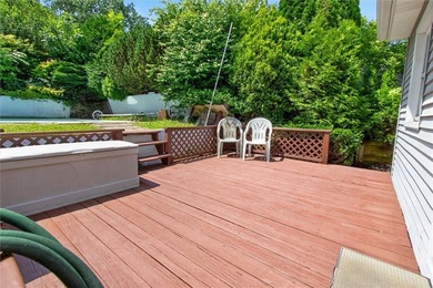 Welcome to this comfortable raised ranch in a very convenient - photo 12