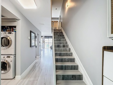 STUNNING WATERFRONT VILLA - COMPLETELY MOVE IN READY WITH - photo 12