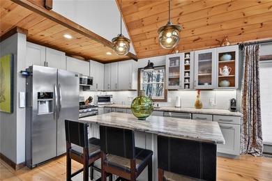 This retreat is the perfect mountain getaway. This remodeled - photo 13