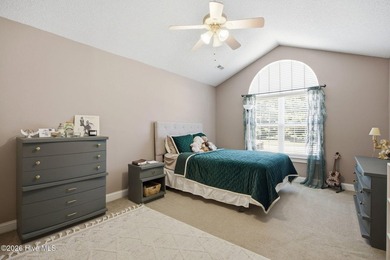Welcome to Oak Ridge Plantation, where coastal convenience meets - photo 15