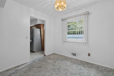 Welcome to this comfortable raised ranch in a very convenient - photo 16