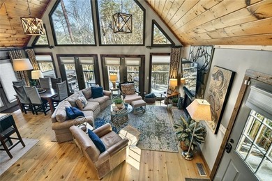 This retreat is the perfect mountain getaway. This remodeled - photo 16
