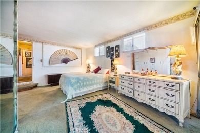 Welcome to 3266 Maine Ave in Long Beach, a truly special home - photo 16