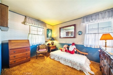 Welcome to 3266 Maine Ave in Long Beach, a truly special home - photo 21