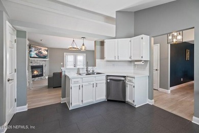 Welcome home to this beautifully updated, move-in ready - photo 22