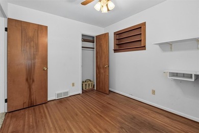 Welcome to this comfortable raised ranch in a very convenient - photo 23
