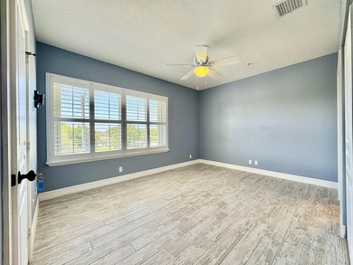 Immaculately Maintained, Like-New 3-Story Townhome In Atlantic - photo 23