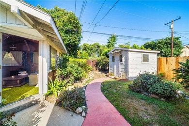 Welcome to 3266 Maine Ave in Long Beach, a truly special home - photo 31