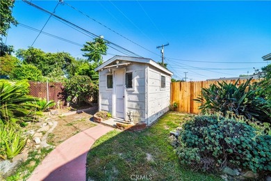 Welcome to 3266 Maine Ave in Long Beach, a truly special home - photo 32