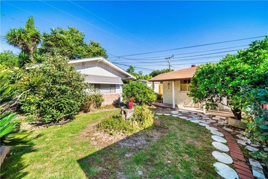 Welcome to 3266 Maine Ave in Long Beach, a truly special home - photo 33