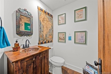 Luxury Living in Harbour Ridge Country Club! Renovated and - photo 34