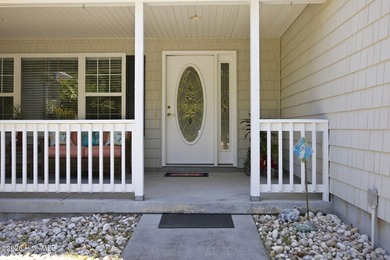 Welcome to Oak Ridge Plantation, where coastal convenience meets - photo 35