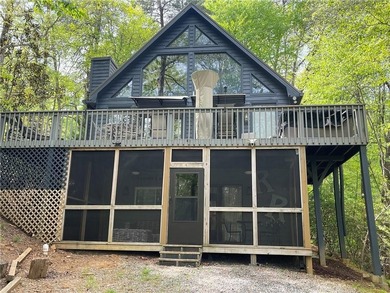 This retreat is the perfect mountain getaway. This remodeled - photo 39
