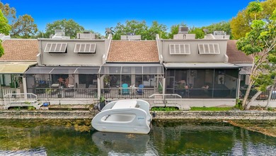 STUNNING WATERFRONT VILLA - COMPLETELY MOVE IN READY WITH - photo 51
