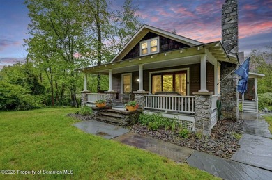 Lake Wallenpaupack Home For Sale in Paupack Pennsylvania