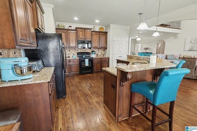 OPEN HOUSE 7/19!! Welcome to lake living on beautiful Lay Lake! - photo 15
