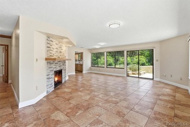 Experience waterfront living with the feel of a year-round - photo 15
