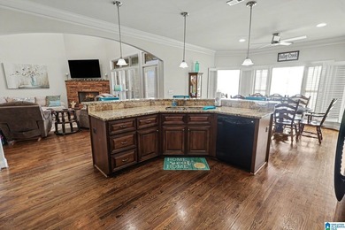 OPEN HOUSE 7/19!! Welcome to lake living on beautiful Lay Lake! - photo 16