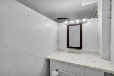 Unique and extraordinary triple (3) lot property located in Old - photo 20