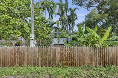 Unique and extraordinary triple (3) lot property located in Old - photo 27