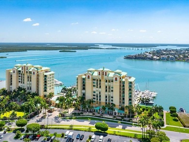 Your waterfront backyard awaits at Pier 81. This light-filled - photo 2
