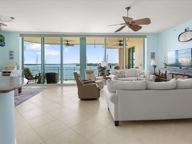 Your waterfront backyard awaits at Pier 81. This light-filled - photo 8