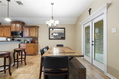 Huge Price Cut! Welcome home to this well maintained 4-bedroom - photo 11