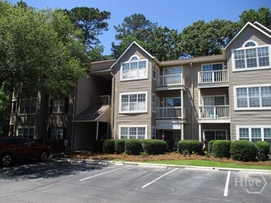 2nd floor 1 bedroom, 1 bathroom condo in the amenity-filled - photo 1