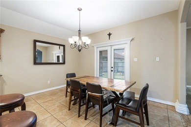 Huge Price Cut! Welcome home to this well maintained 4-bedroom - photo 12
