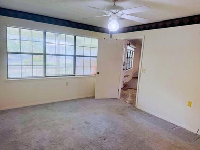 WATERFRONT home on the S. end of Toledo Bend Lake? W/ gentle - photo 12
