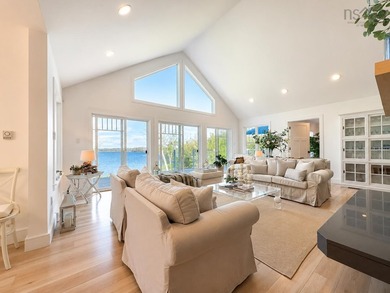 Welcome to an extraordinary turnkey waterfront retreat, where - photo 15