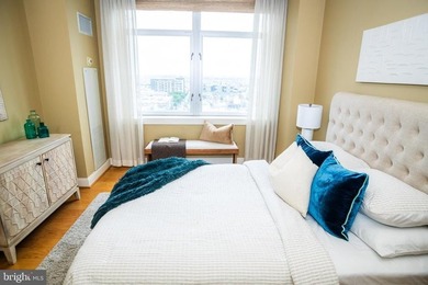 Welcome to this sophisticated and elegant Philadelphia - photo 22