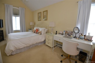 Welcome to 2698 Rosebud Avenue! This beautiful home with awesome - photo 24