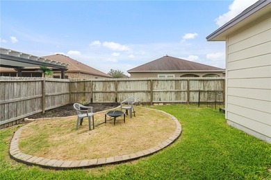 Huge Price Cut! Welcome home to this well maintained 4-bedroom - photo 25