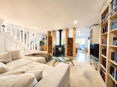 Welcome to an extraordinary turnkey waterfront retreat, where - photo 33