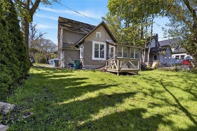 This beautiful home is nestled on a quiet dead-end street, this - photo 4