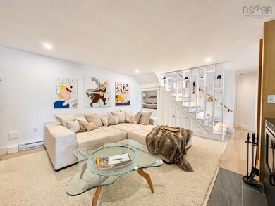 Welcome to an extraordinary turnkey waterfront retreat, where - photo 37